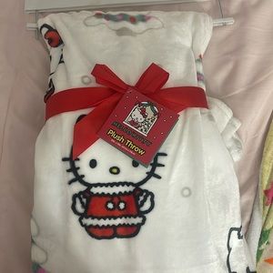 Hello Kitty Christmas Throw Blanket